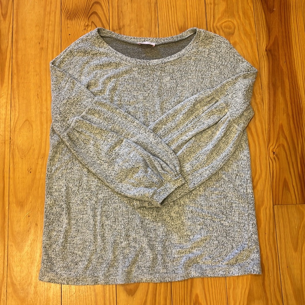 Pink Lily Gray Top - Small